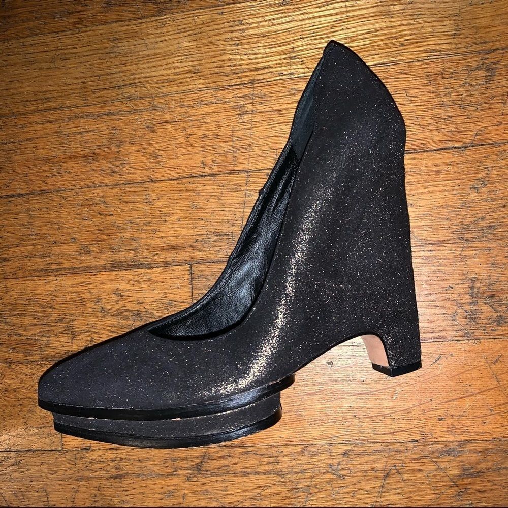 BCBG Roxy pumps - Picture 6 of 13